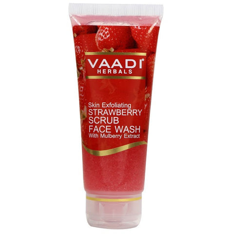 STRAWBERRY SCRUB FACE WASH with Mulberry extract